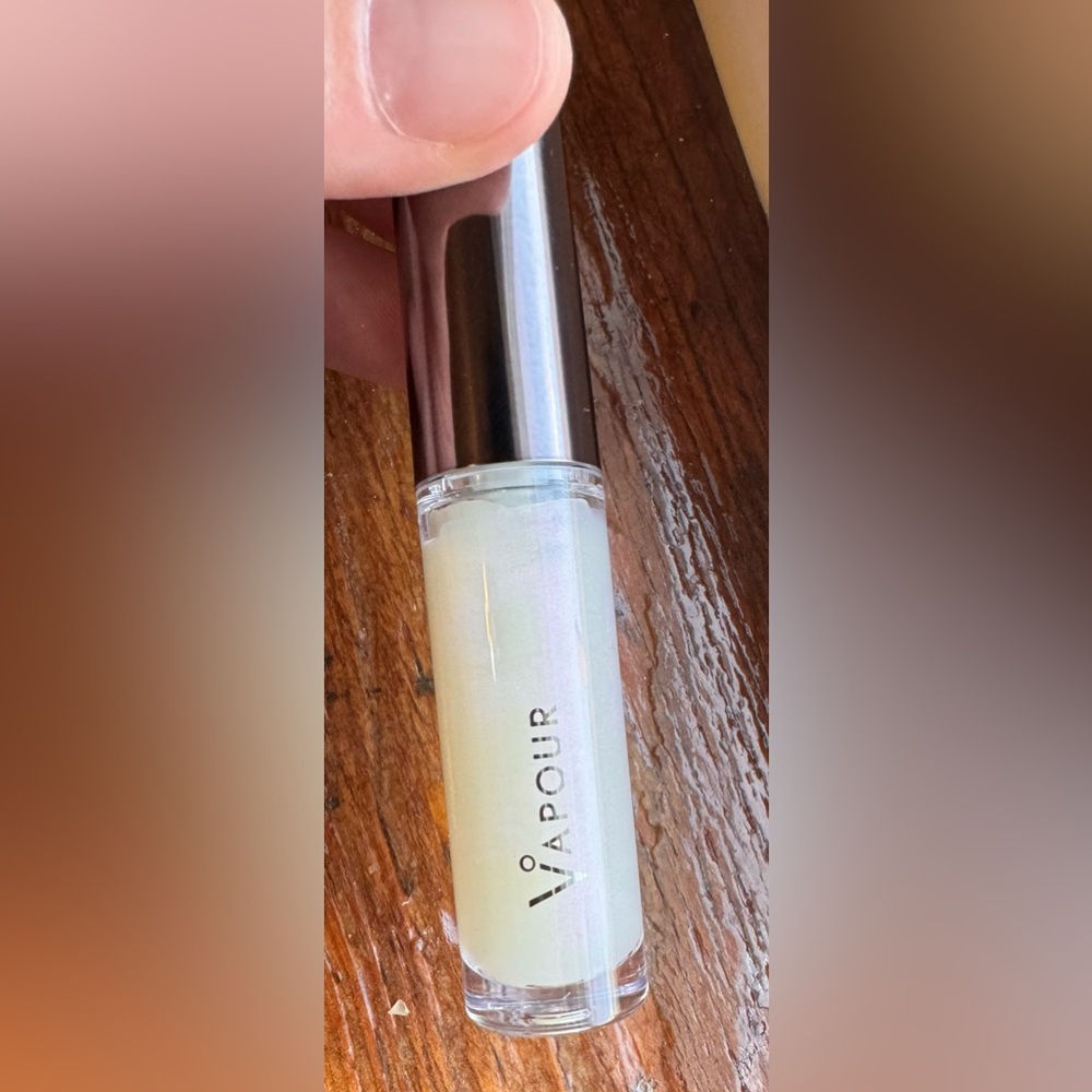 Vapour Beauty Elixir Lip Gloss-Lucid💧